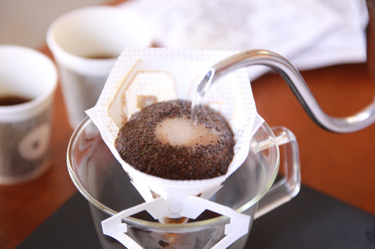 4. ペーパードリッパーで上手にコーヒーを淹れる