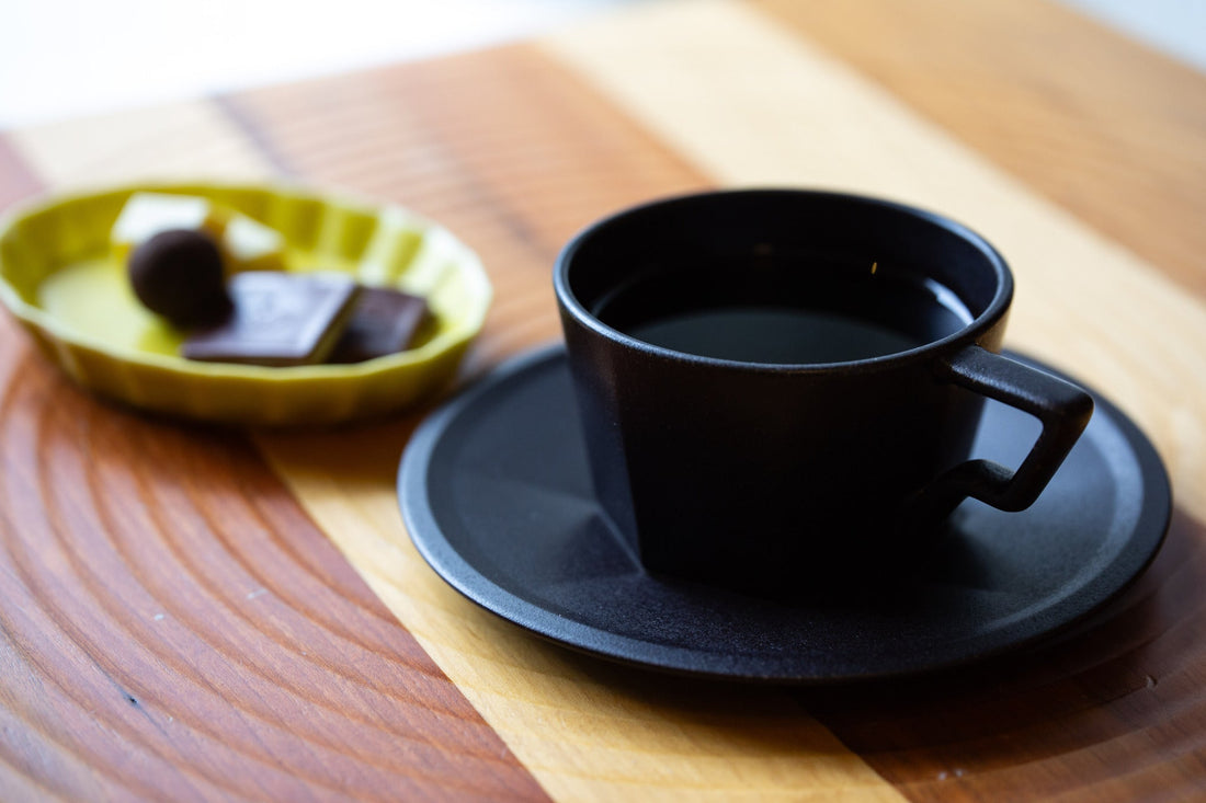 コーヒーとチョコレート。冬のコーヒー時間を、少し特別に。