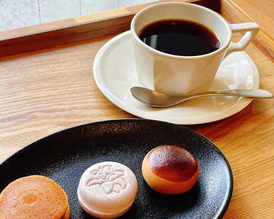敬老の日に。和菓子とコーヒーでゆったりとしたひとときを